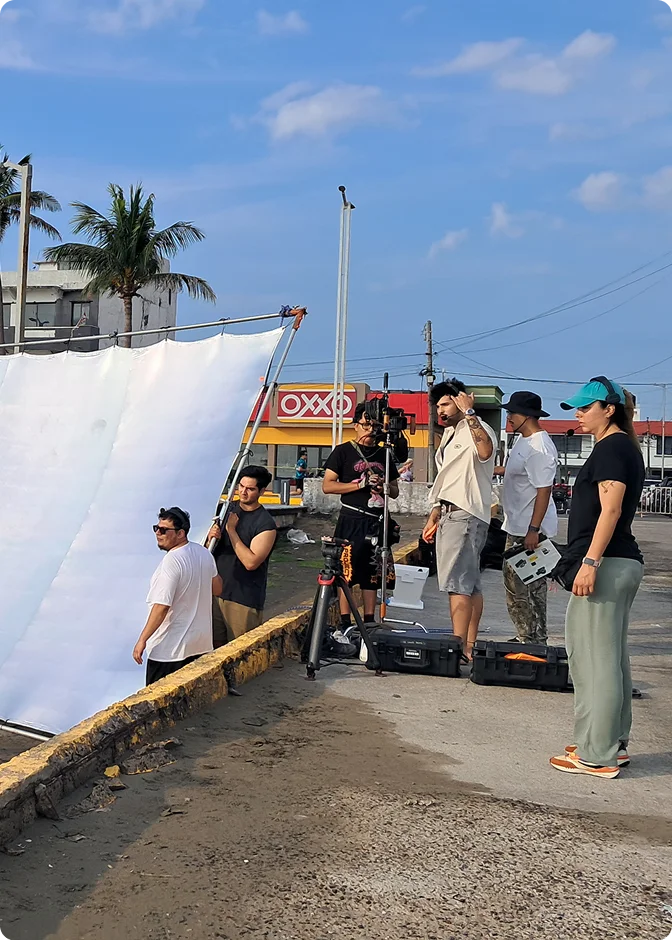 Cinetec Asi se vive en cinetec 8